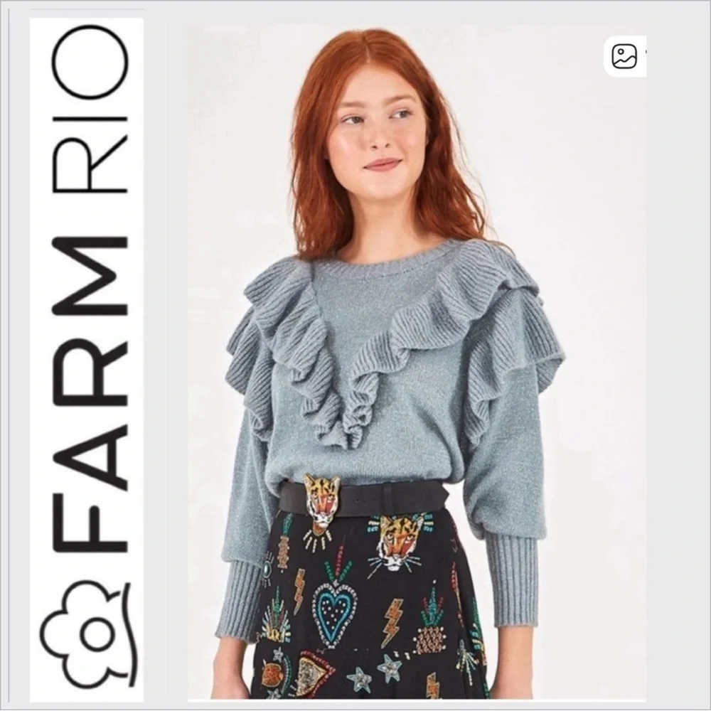 FARM RIO SILVER BLUE RUFFLE SWEATER SIZE SMALL